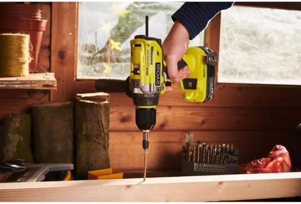 Ryobi R18PD7-252S Akülü Matkap (2 Akülü)