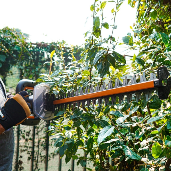 Worx WG263E Çit Budama