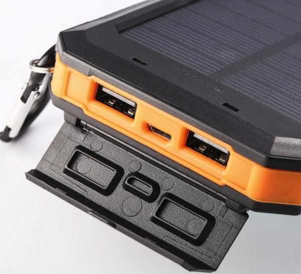 Livx Y50 Solar 10000 mAh Powerbank