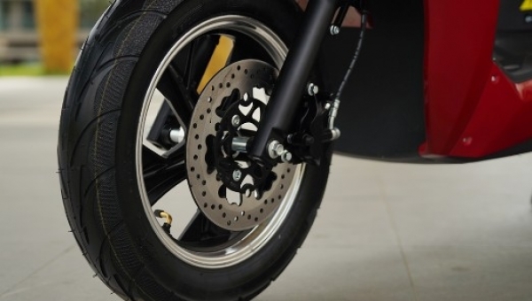 Kuba Gree 12 Scooter