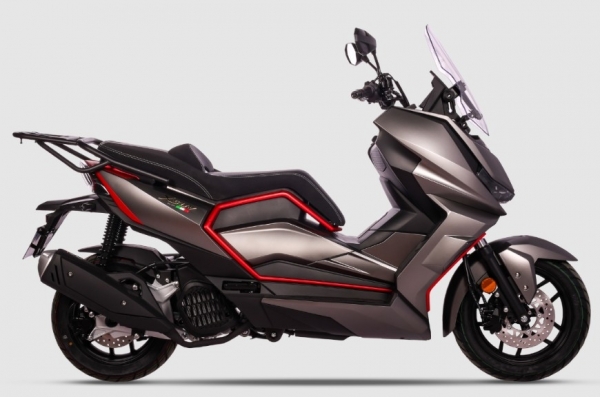 Regal Raptor XSUV 125 Scooter