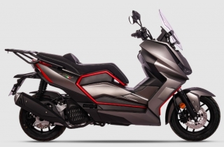 Regal Raptor XSUV 125 Scooter