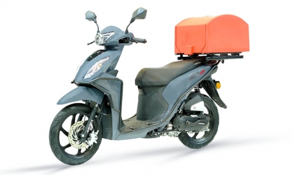 Arora Boss 125 Scooter