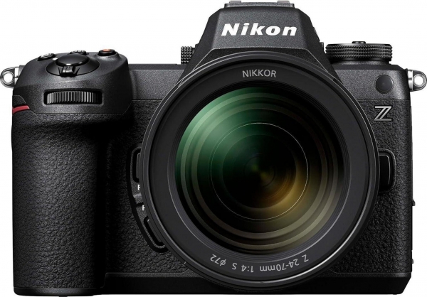 Nikon Z6 III 24-70mm Aynasız Fotoğraf Makinesi