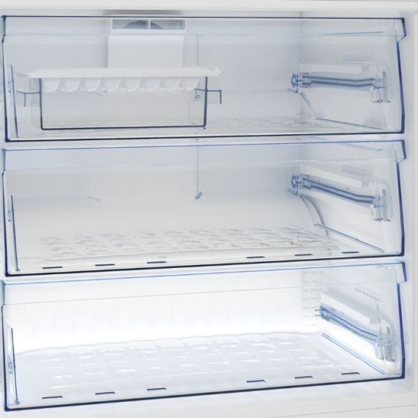 Beko 683616 EBI Buzdolabı