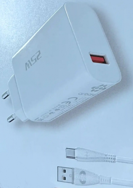Arbaks ARB-017 25W Şarj Aleti