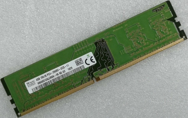 SK Hynix HMA851U6JJR6N-VK 4 GB 2666 MT