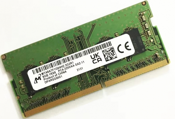 Micron MTA8ATF1G64HZ-3G2J1 8 GB 3200 MT