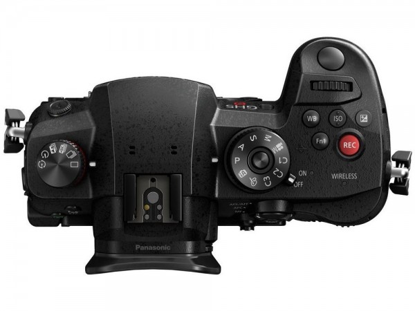 Panasonic Lumix GH5s Aynasız Fotoğraf Makinesi