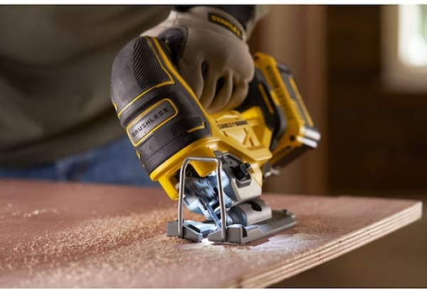 Stanley SFMCS650B-XJ Solo Dekupaj Testere
