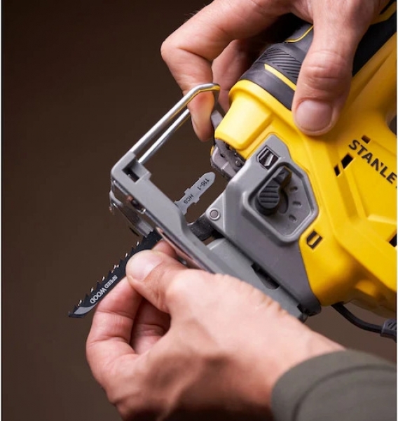 Stanley SFMCS650B-XJ Solo Dekupaj Testere