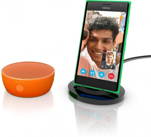 Nokia Lumia 735