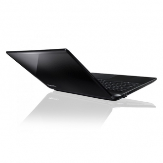 Toshiba Satellite L50-B-12W Laptop