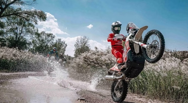 Kove 450 RALLY Cross
