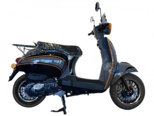 Falcon Turtle 50 Scooter