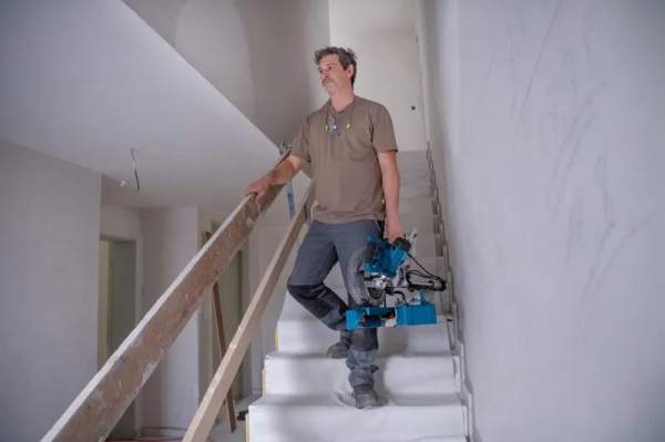 Bosch GCM 305-216 D Professional Gönye Testere