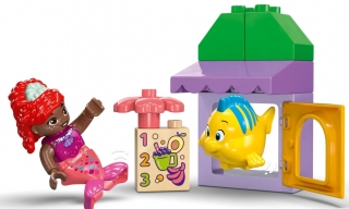 LEGO Duplo 10420 Ariel and Flounders Cafe Stand