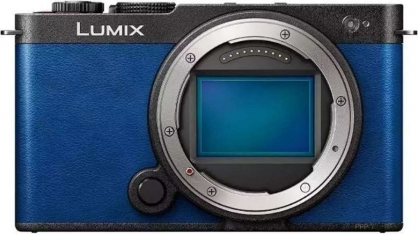 Panasonic Lumix DC-S9 Aynasız Fotoğraf Makinesi