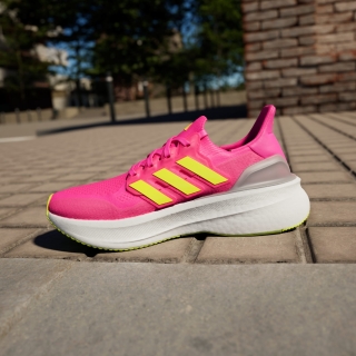 Adidas Ultraboost 5 Kadın Spor Ayakkabı